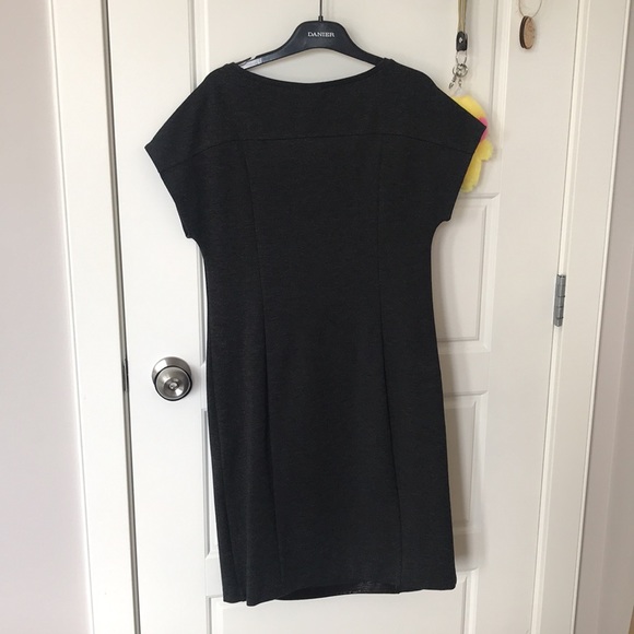 women‘s dress - Picture 4 of 6